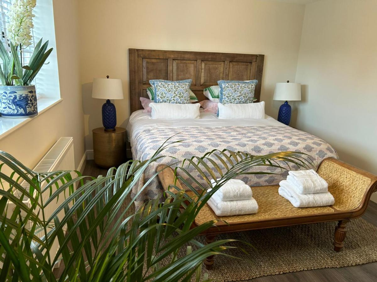 The Pelican Room-Converted Cart Lodge Near Airport Horsham St Faith Екстер'єр фото