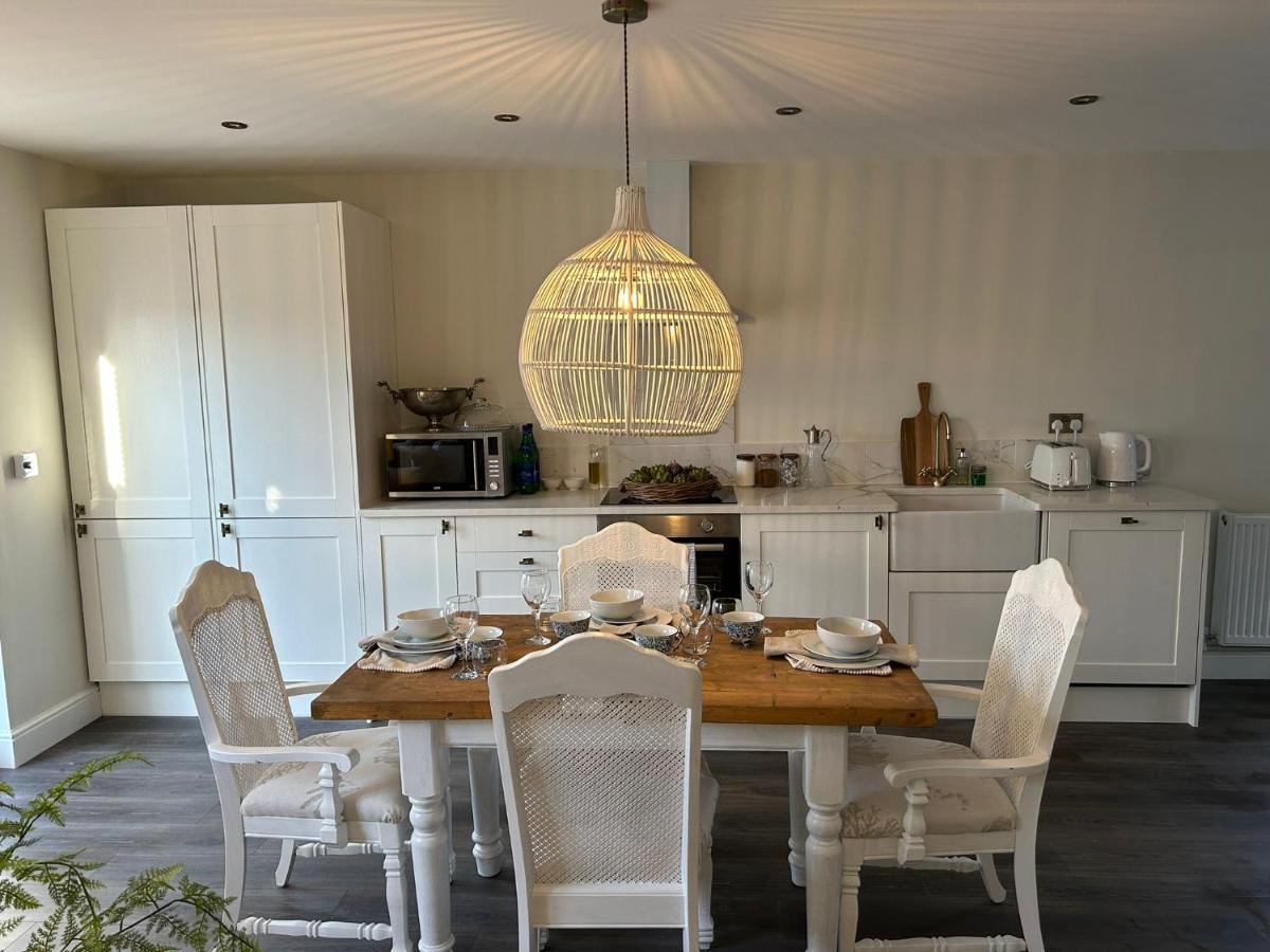The Pelican Room-Converted Cart Lodge Near Airport Horsham St Faith Екстер'єр фото